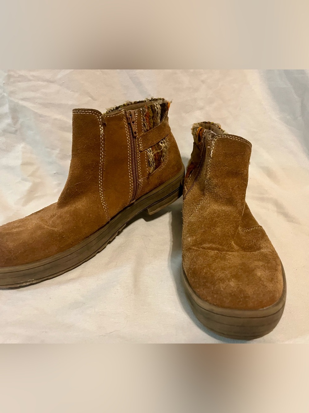 Earth Origins Brown Ankle Boots